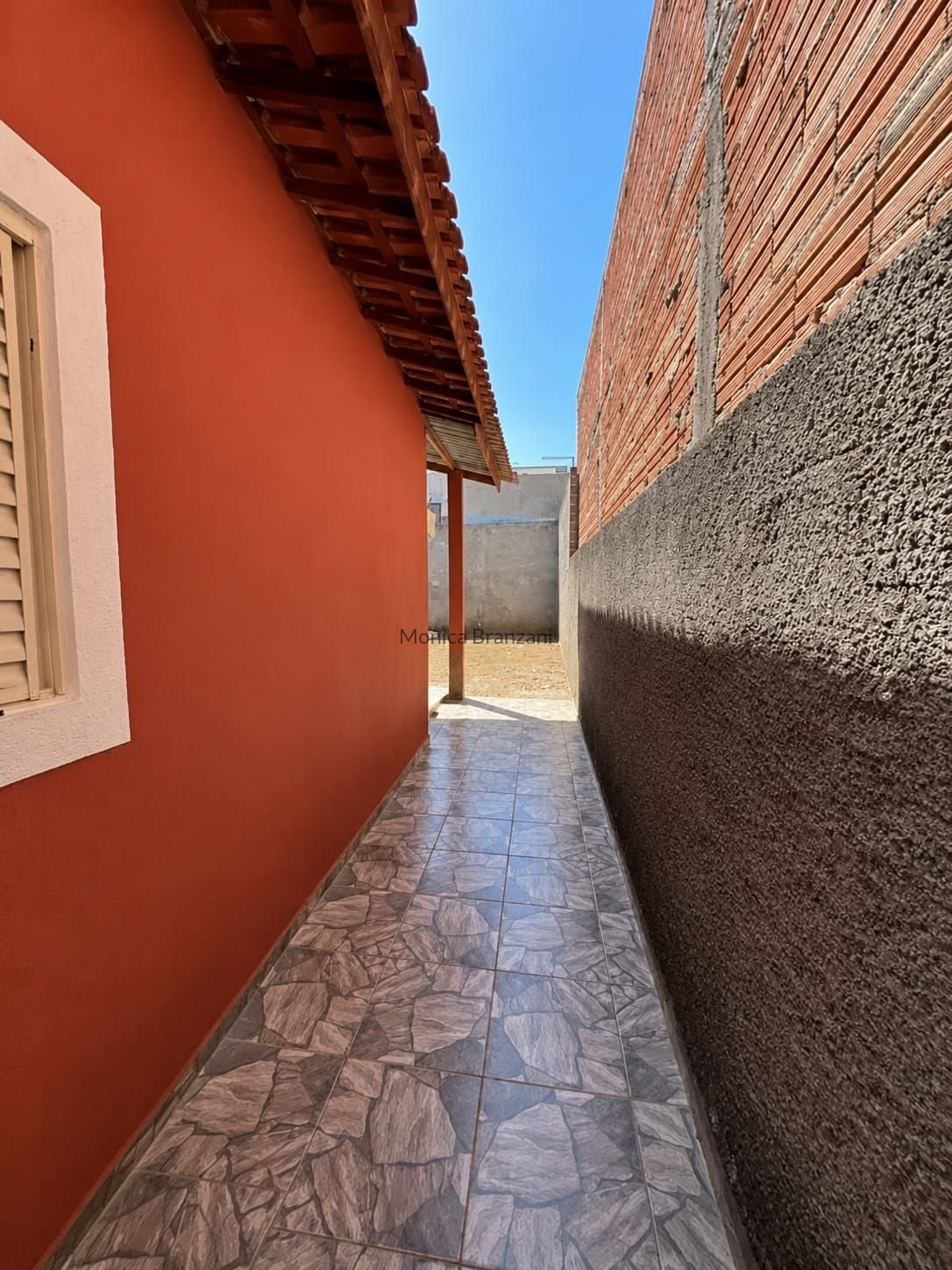 EXCELENTE CASA TÉRREA À VENDA NO BAIRRO LAGUNA – SALTO/SP